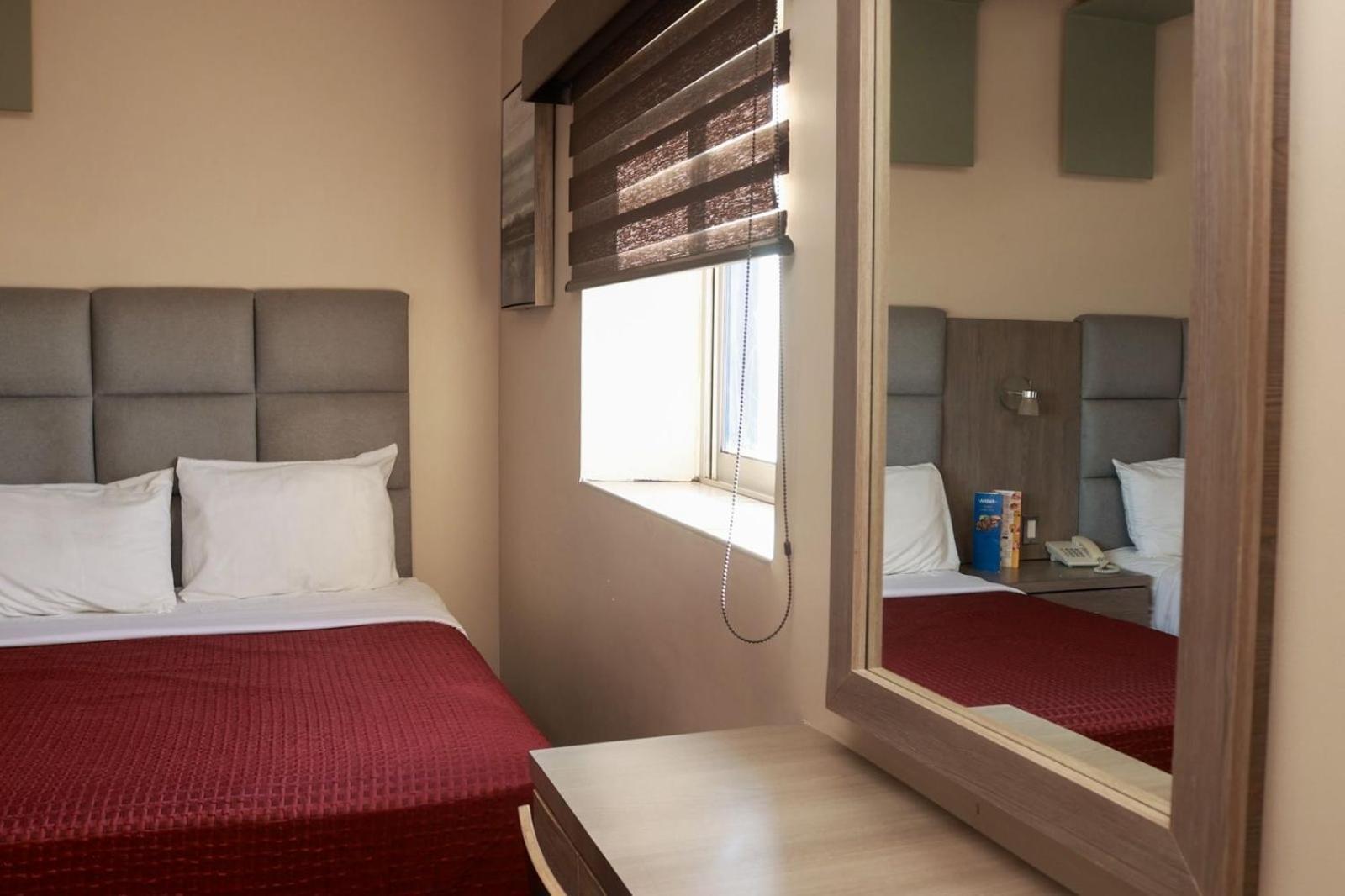 Hotel Jatay 提华纳 外观 照片